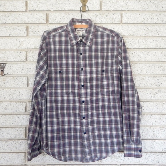 AEO Vintage Slim Fit Button Down in Red&Blue Plaid - Picture 2 of 5